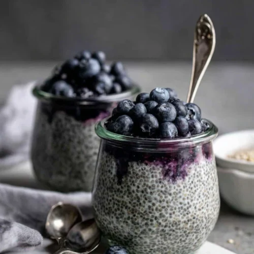Delicious blueberry chia pudding with health benefits