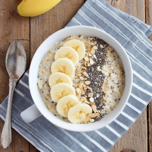 Healthy high protein oats with bananas for breakfast.