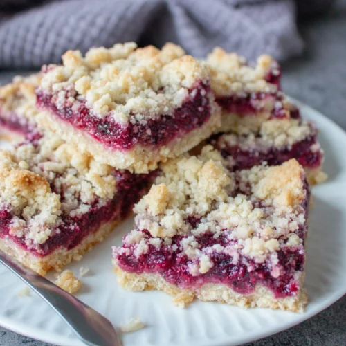 Delicious keto raspberry crumble bars for a low-carb treat.